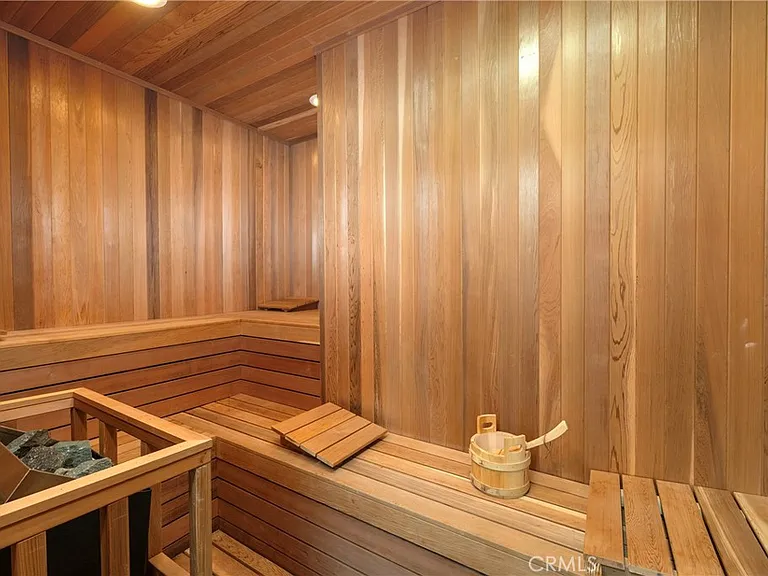 5 Pelican Hill Cir — Photo 33