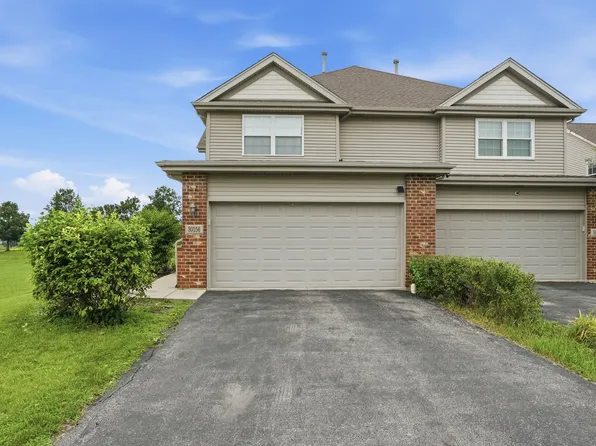 30156 Autumn Dr, Beecher, IL 60401