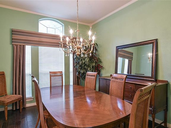 4th image of 824 Hickory Knob Cir