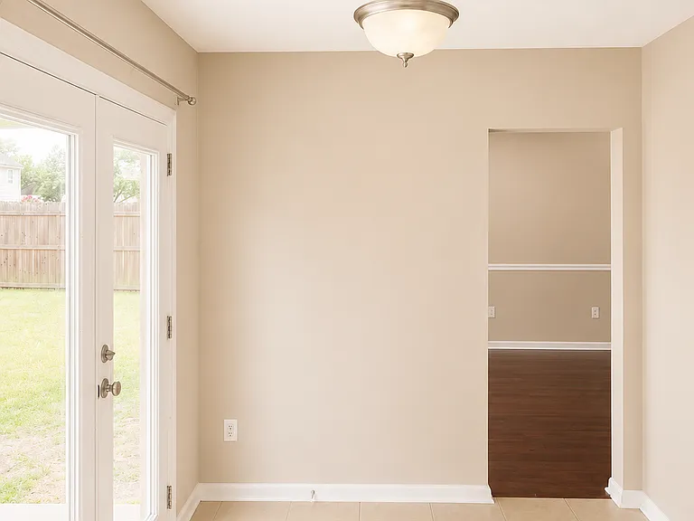 111 Elders Pond Dr — Photo 14