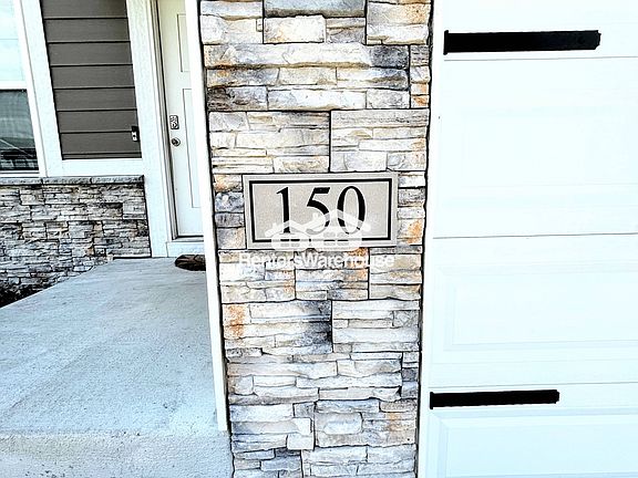3rd image of 150 Dakota Cir