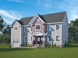 24 Bond St, Iselin, NJ 08830