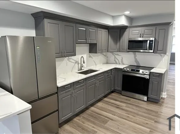 1704 N Broadway, Baltimore, MD