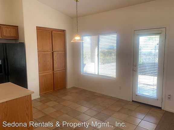 4th image of 1855 W Desert Willow Dr