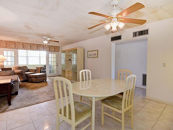 4th image of 1560 NE 12th Ter APT D10