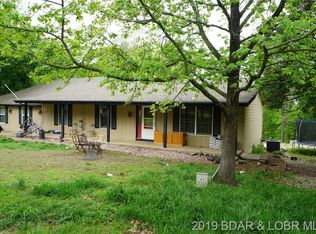 33 Owls Roost Ln, Lake Ozark, MO 65049