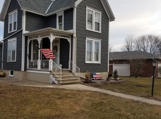 206 Front St, Benson, IL 61516