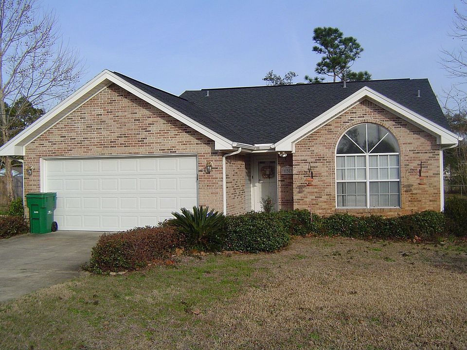 1st image of 137 Palmetto Ave