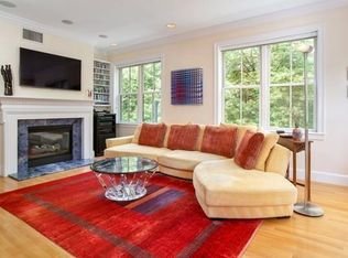 245 W Canton St #A, Boston, MA 02116