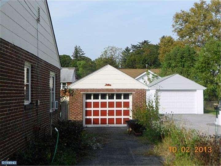 2nd image of 119 Exmore Ave