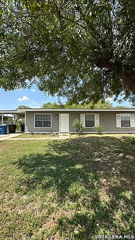 5007 Village Row