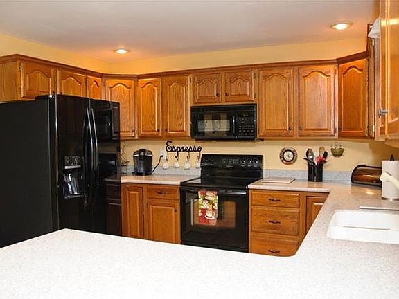 5th image of 5020 Wesselman Woods Dr