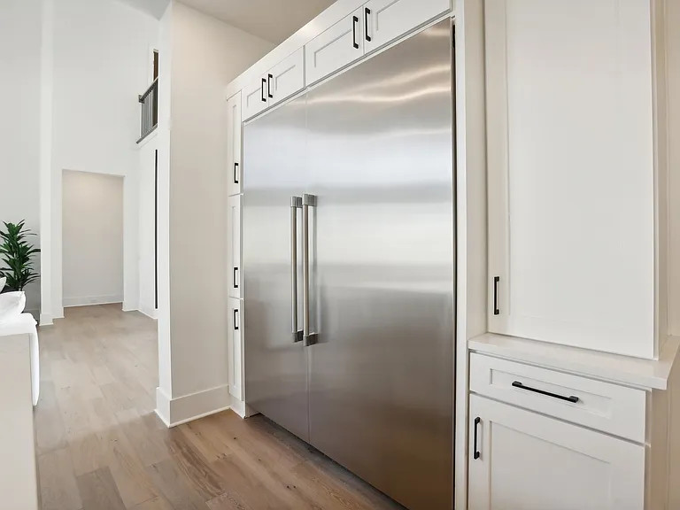 6100 Lookaway Cir — Photo 19