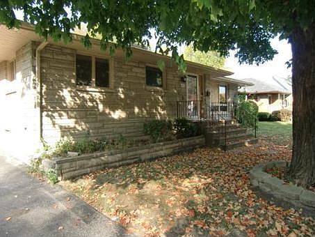 1st image of 1127 Loral Ave