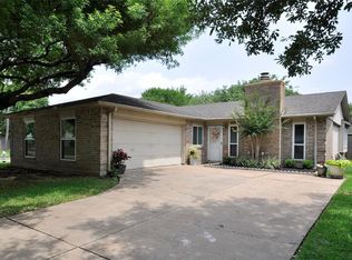 2703 Quarry Hill Rd, Sugar Land, TX 77478