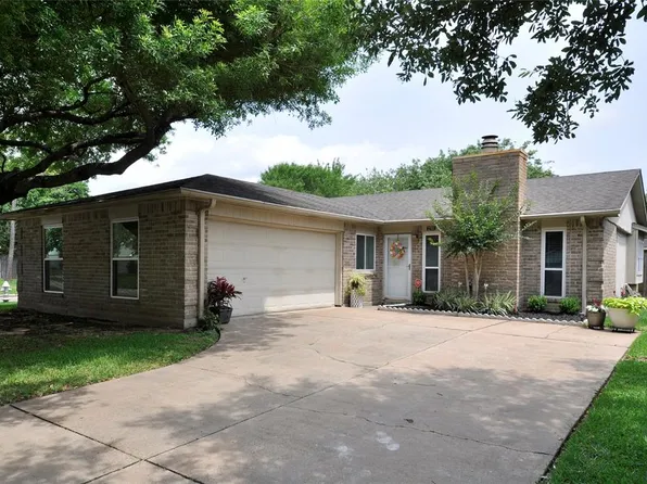 2703 Quarry Hill Rd, Sugar Land, TX 77478