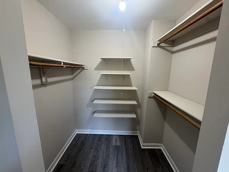 652 Glynlee Ct — Photo 21