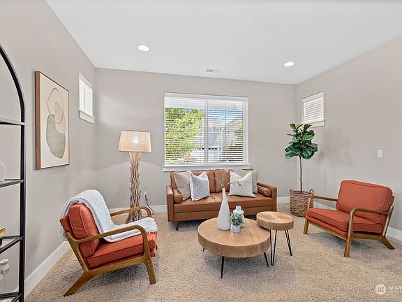 3rd image of 9403 Hebner Avenue SE
