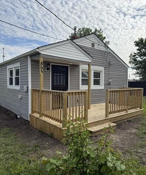 Listing photo 5