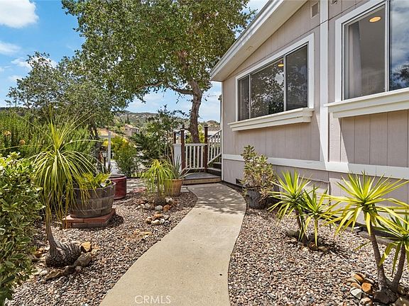 3rd image of 23777 Mulholland Hwy Spc 203