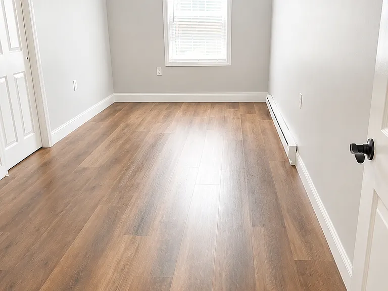 Primary Bedroom (empty)