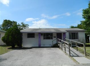 2470 Queensboro Ave S, Saint Petersburg, FL 33712