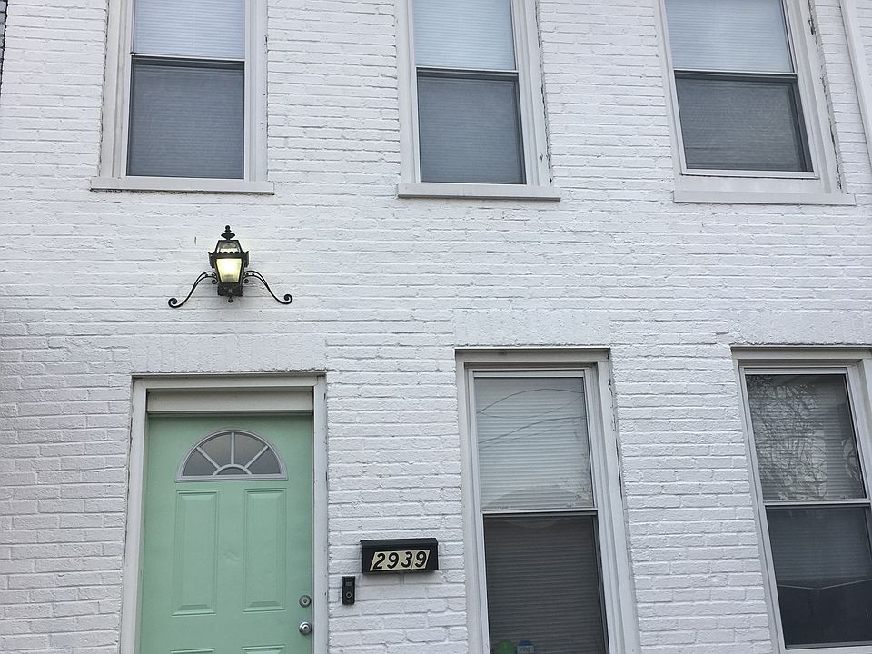 1st image of 2939 W Leigh St