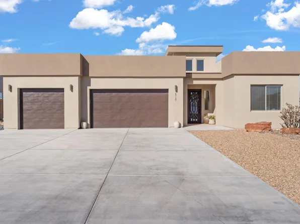 6717 Nacelle Rd NE, Rio Rancho, NM 87144