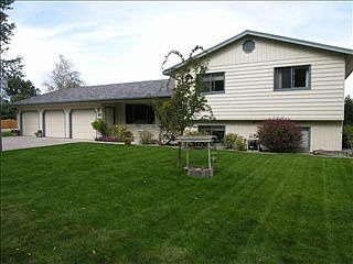 1st image of 3224 Helena Dr