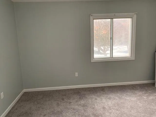 121 Bailey St #D34 — Photo 17