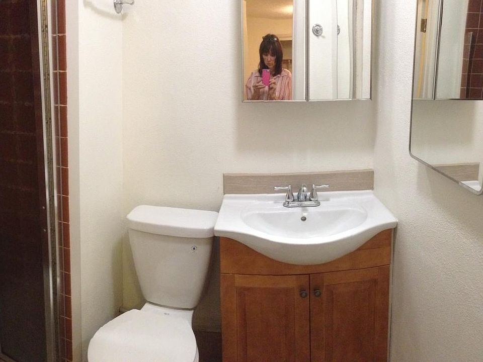 bath #2 (with shower)