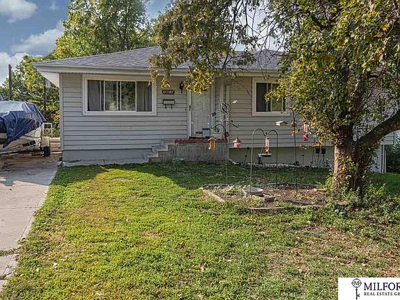 2nd image of 7610 S 72nd Ave