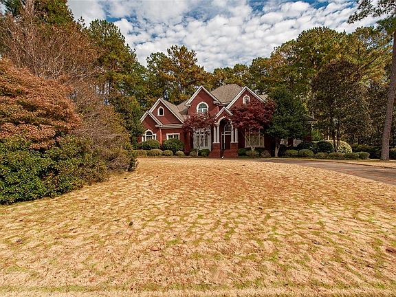 2nd image of 7209 Fairwoods Pl