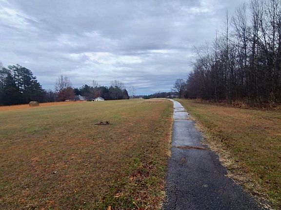 4th image of 487 Fairway Dr #N487