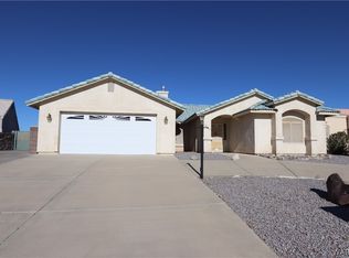 2027 E Sandtrap Ln, Fort Mohave, AZ 86426