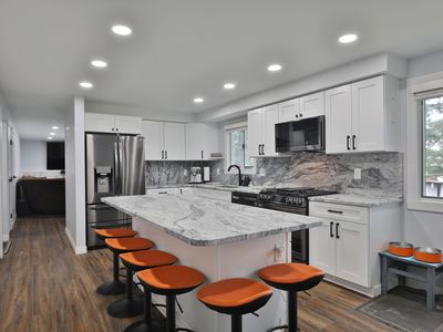 327 Warlock Ct, Columbus, OH, 43230