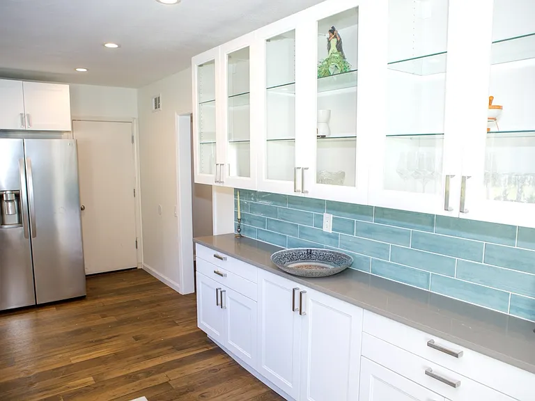 176 W Gainsborough Rd — Photo 22