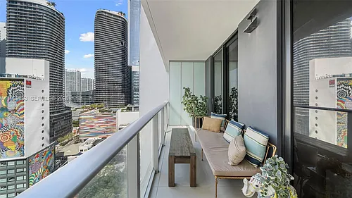 1010 Brickell Ave Photo 1