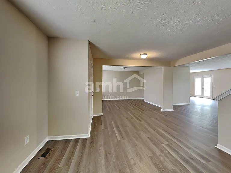 10825 Spring Green Dr — Photo 20