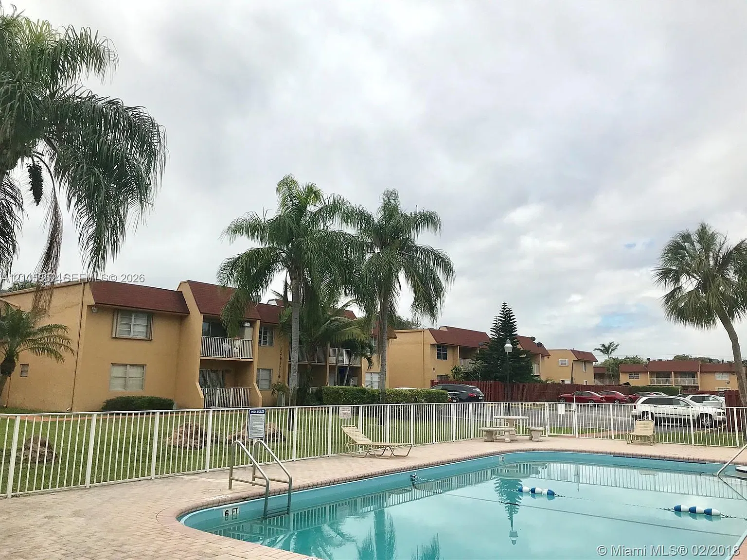 Puerta Del Sol Condo — Photo 4