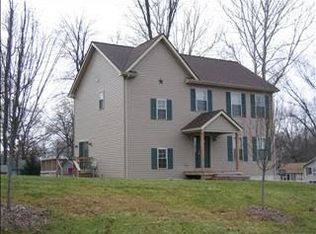 94 Sunset Ave, Poughkeepsie, NY 12601