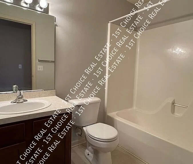 635 Worthington Dr — Photo 12