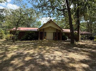 1309 Hillside Dr, White Hall, AR 71602