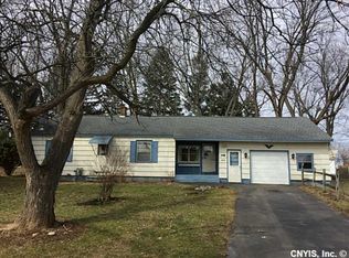 4965 Bear Rd, Liverpool, NY 13088