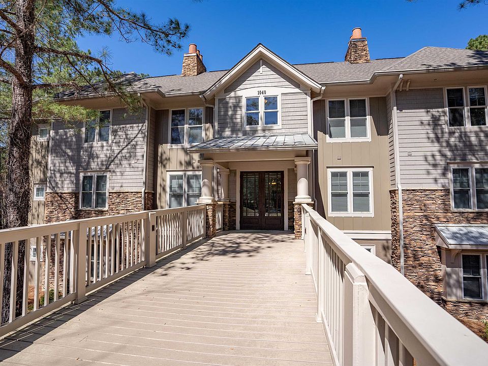 1st image of 1040A Creekside