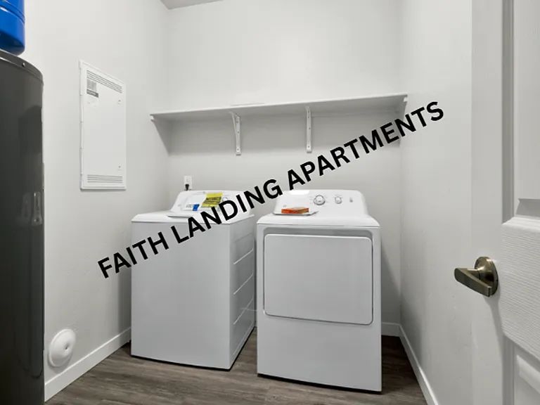 105 Isaiah Pl — Photo 4