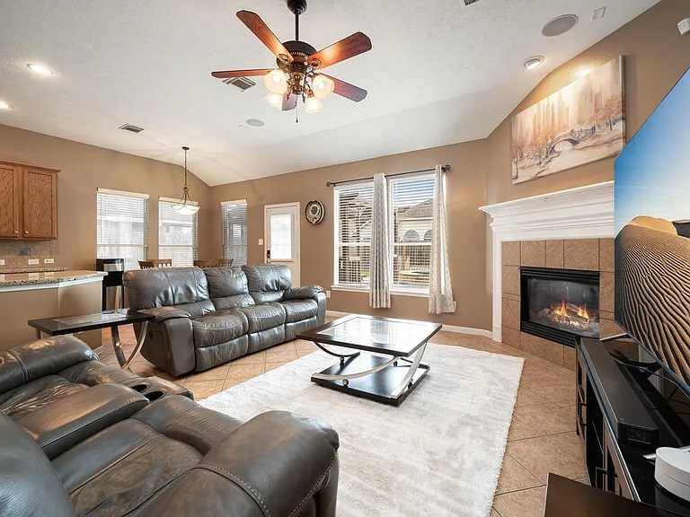 13835 Cane Valley Ct — Photo 10
