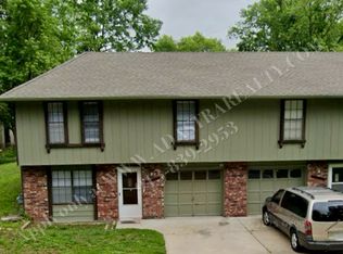 5710 NE 50th St, Kansas City, MO 64119