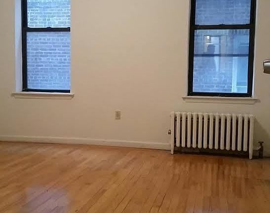 5th image of 29-06 Crescent St
