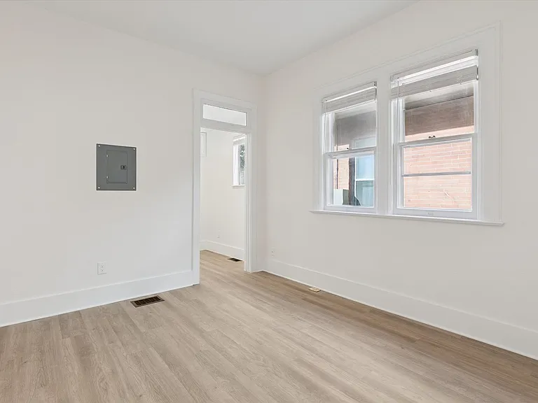 1620 Walnut St #2 — Photo 14